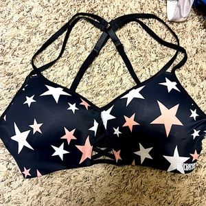Star print sports bra